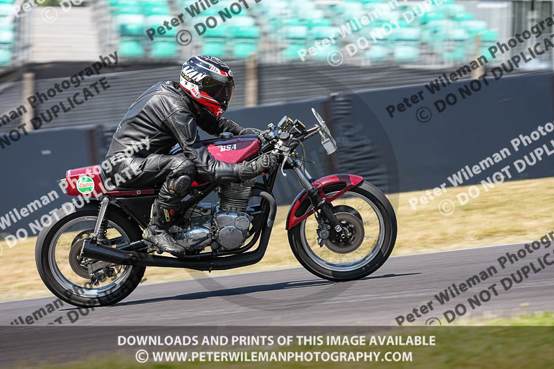 cadwell park;cadwell park photographs;cadwell trackday photographs;enduro digital images;event digital images;eventdigitalimages;peter wileman photography;racing digital images;trackday digital images;trackday photos